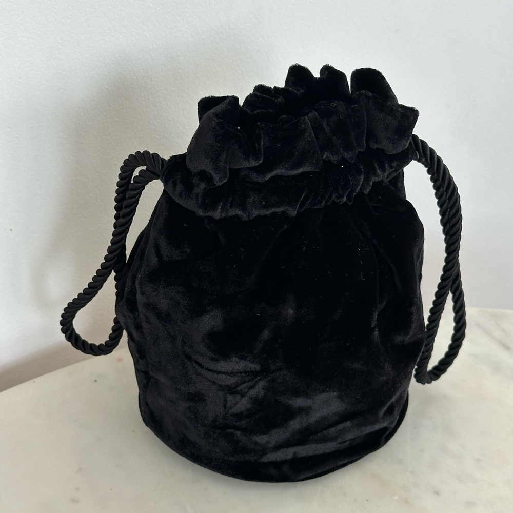 NWT Doen Velvet Mini Bucket Drawstring Bag